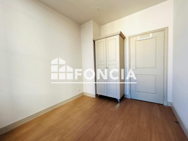 Location Appartement 3 pièces 56.5 m² - Toulon 83000