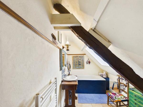 Maison indépendante avec maison d’amis et piscine près de Villeneuve, Aveyron