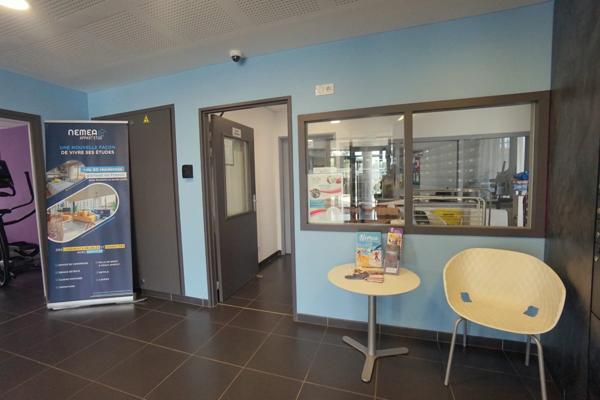 STUDIO meublé - REVENTE en résidence étudiante gérée pour investisseur LMNP/LMP -- Lyon 8