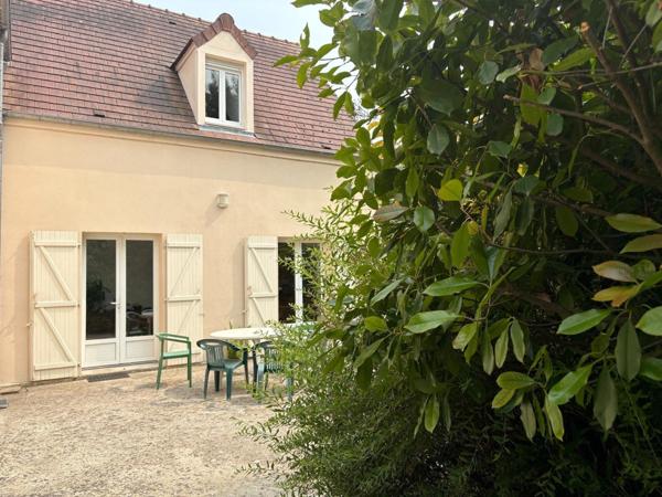 Maison individuelle à vendre à Saint-Cyr-l'École dans les Yvelines (78210), ref : 2025PER