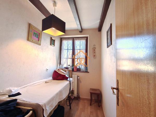 En exclusivité Jolie Maison de 150m² au sol à HOLTZHEIM avec piscine chauffée, climatisation sur 7 ares de terrain