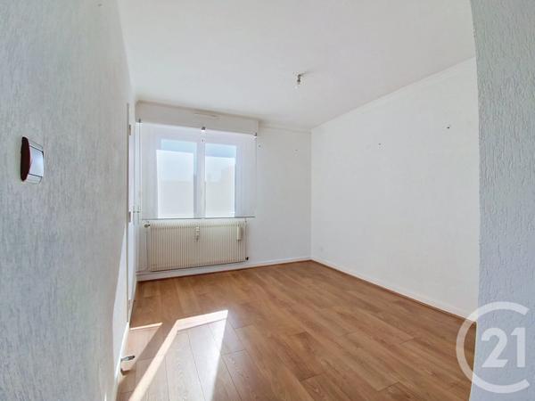 Appartement F5 à vendre  4 pièces - 95,83 m 2   VESOUL  - 70