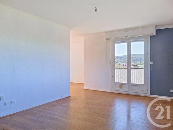 Appartement F5 à vendre  4 pièces - 95,83 m 2   VESOUL  - 70