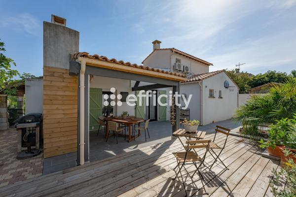 Maison
         5 pièces
        - 129 m² 535 000 € *