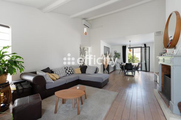 Maison
         5 pièces
        - 129 m² 535 000 € *