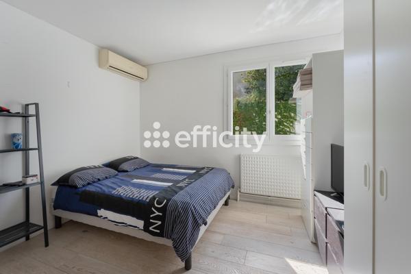 Maison
         5 pièces
        - 129 m² 535 000 € *
