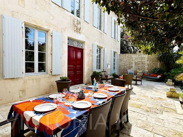Villa à vendre avec piscine - Le Bois Plage en Ré