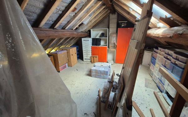 Maison à vendre    3 pièces •  Jouy-le-Châtel