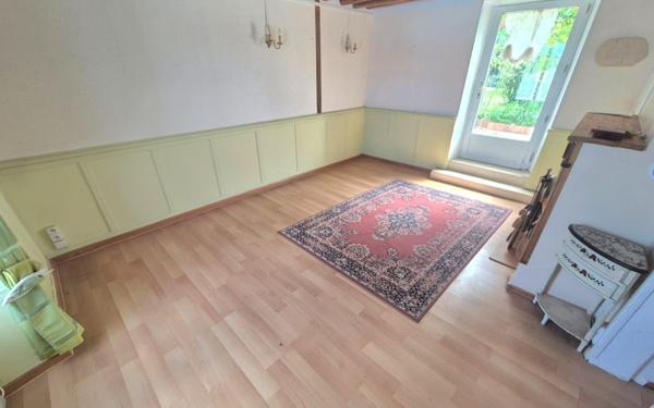 Maison à vendre    3 pièces •  Jouy-le-Châtel