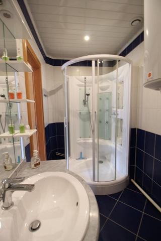 APPARTEMENT F3 MEUBLE METZ CENTRE CUISINE EQUIPEE BALCON