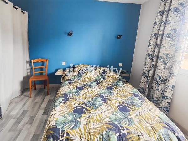 Maison
         5 pièces
        - 109 m² 335 000 € *