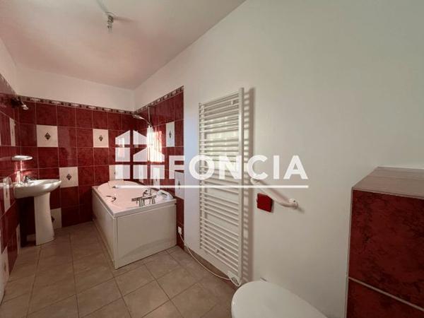 Location Maison 4 pièces 98 m² - 6 RUE DES HAUTS D'ARTIGNY Charge 37530