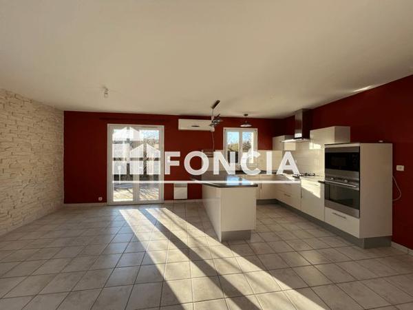 Location Maison 4 pièces 98 m² - 6 RUE DES HAUTS D'ARTIGNY Charge 37530