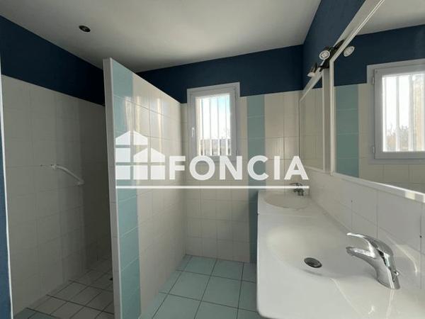 Location Maison 4 pièces 98 m² - 6 RUE DES HAUTS D'ARTIGNY Charge 37530