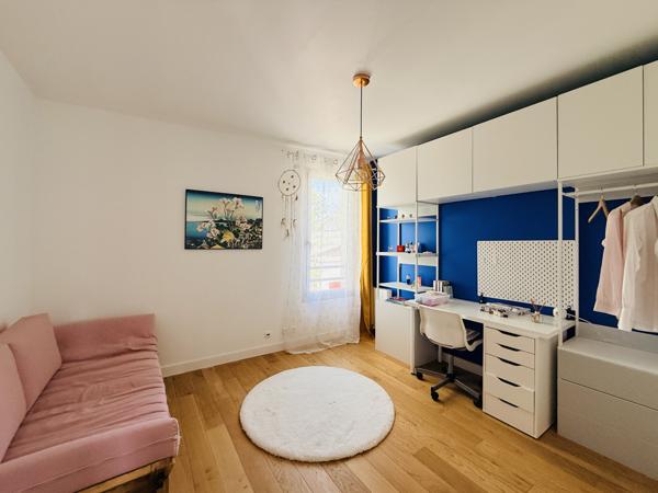 Saint-Ouen-l'Aumône (95310) Maison d’Architecte Contemporaine avec Jardin Arboré