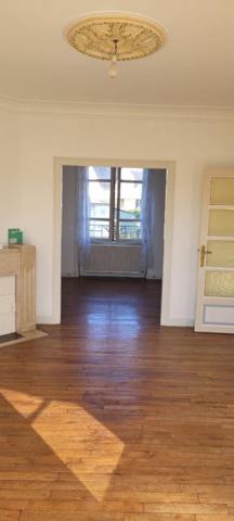 BELLE MAISON DES ANNEES 30