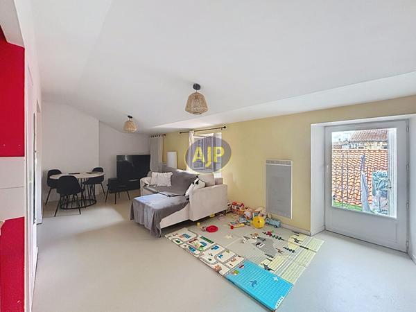 Location appartement Rochefort : 585 € - AJP Immobilier Rochefort