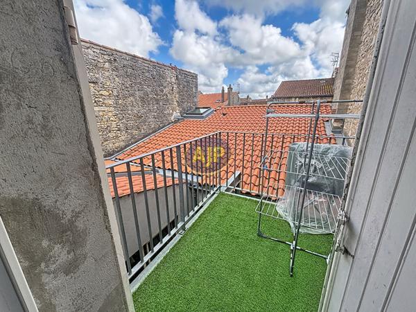 Location appartement Rochefort : 585 € - AJP Immobilier Rochefort