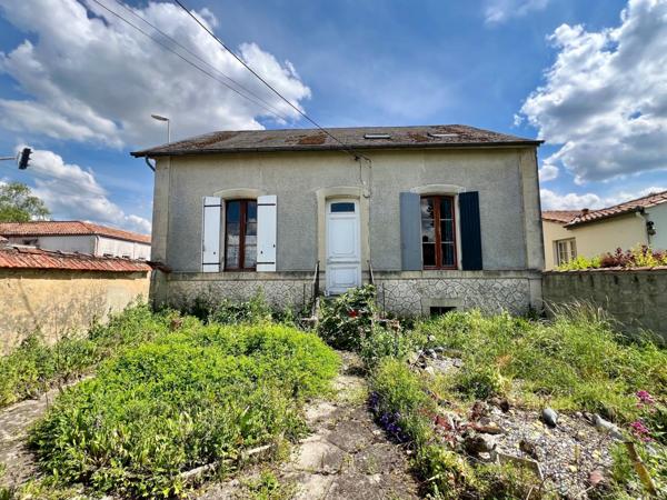 Maison d'environ 133 m2 - sous sol - jardin et Garage