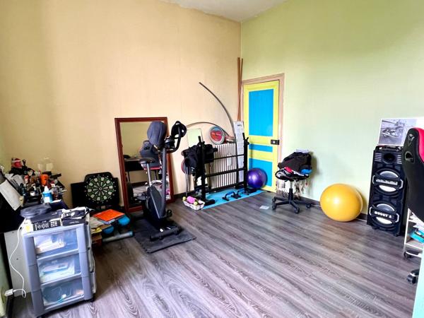 Maison d'environ 133 m2 - sous sol - jardin et Garage