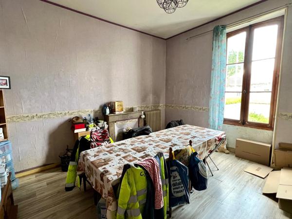 Maison d'environ 133 m2 - sous sol - jardin et Garage