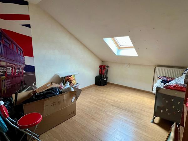 Maison d'environ 133 m2 - sous sol - jardin et Garage