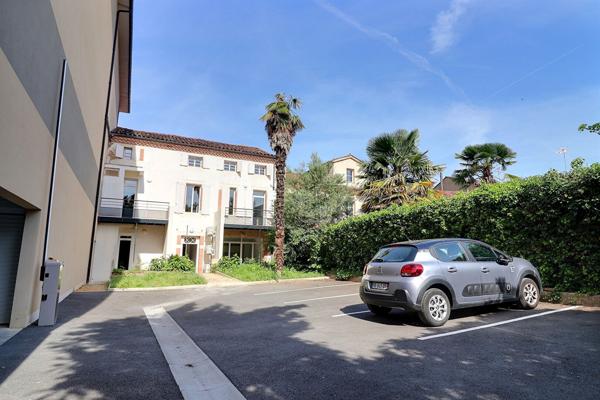 Appartement T2 en centre ville d'Albi - Terrasse et parking
