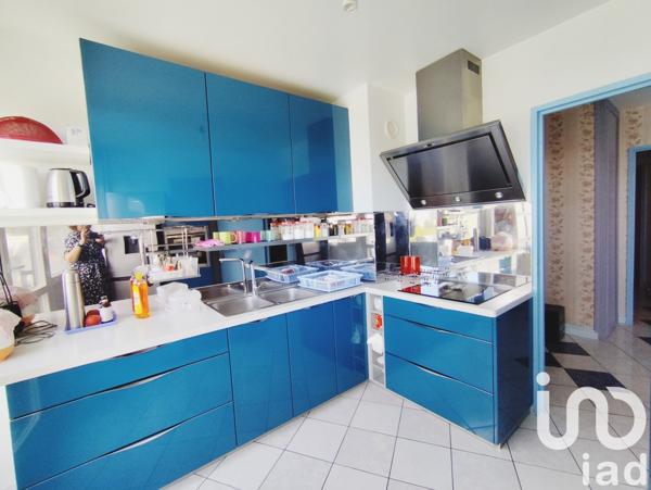 Appartement 4 pièces de 74 m² à Créteil (94000)