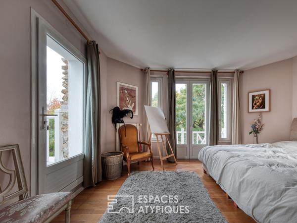 Maison meulière avec jardin dans le centre de Brunoy