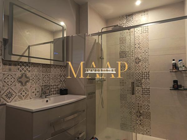 Maison familiale 5 chambres en centre-ville