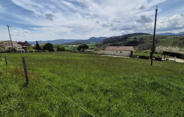 Terrain à Batir de 2 090 m²