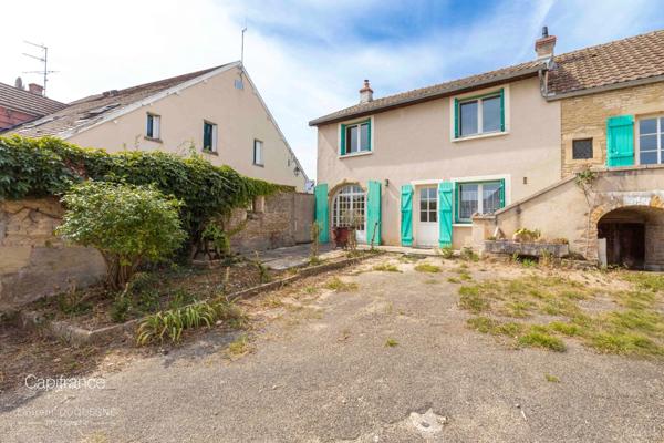 Messigny et Vantoux, ensemble immobilier avec maison, grange, garage et beau terrain.