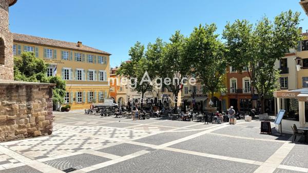 Appartement à FREJUS, 83600 - 1 pièce 38m²