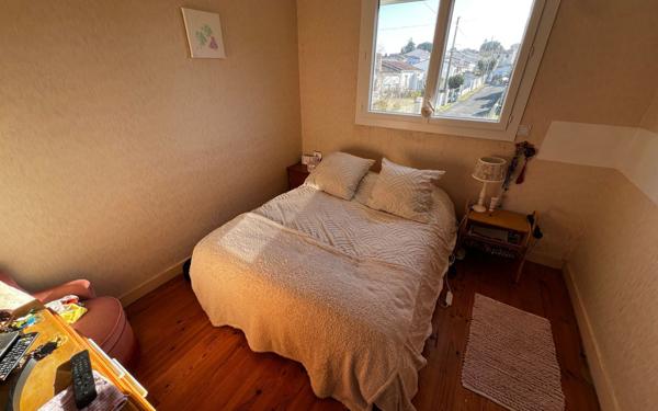 Maison à vendre    4 pièces •  Meschers-sur-Gironde