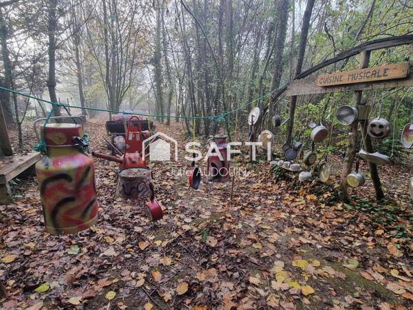 Terrain de loisirs, ferme pédagogique