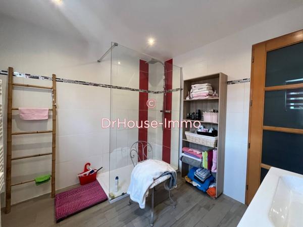 Maison à vendre 5 pièces de 133 m²