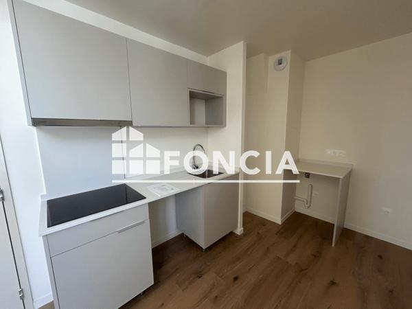 Location Appartement 2 pièces 45.8 m² - Auray 56400