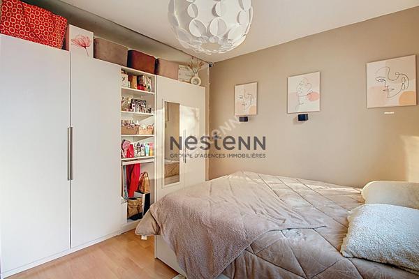 Bel appartement T4 rénové, avec terrasse fermée et aucun travaux à prévoir