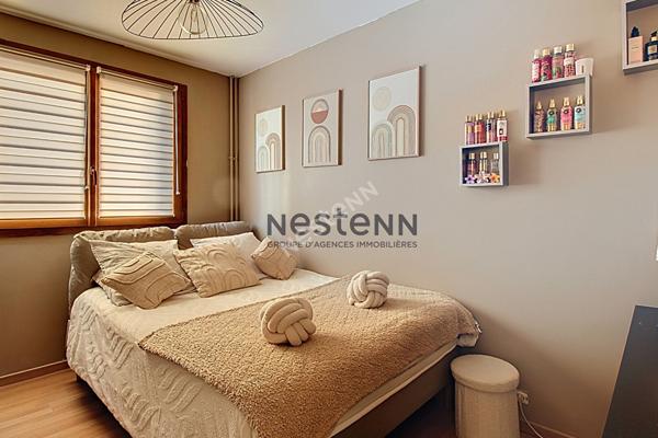 Bel appartement T4 rénové, avec terrasse fermée et aucun travaux à prévoir