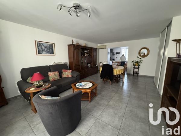 Maison de village 3 pièces de 82 m² à Saint-Geniès-de-Malgoirès (30190)