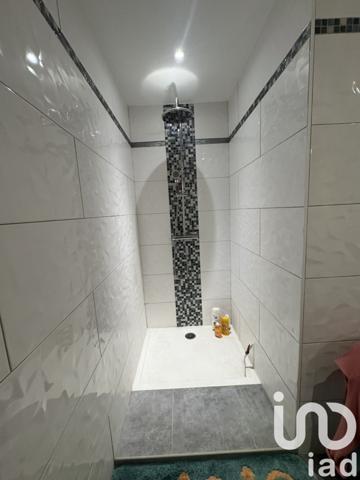 Maison de village 3 pièces de 82 m² à Saint-Geniès-de-Malgoirès (30190)