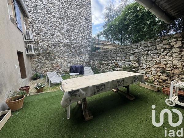 Maison de village 3 pièces de 82 m² à Saint-Geniès-de-Malgoirès (30190)