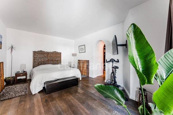 ANDERNOS LES BAINS (33) - Villa d'architecte de 350m² -5 pieces et plus à deux pas du BASSIN