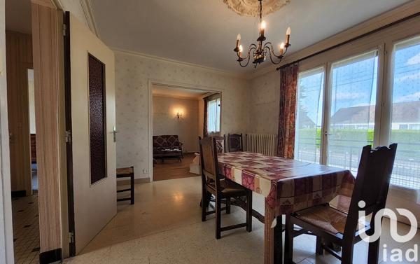 Maison 3 pièces de 82 m² à Avaray (41500)