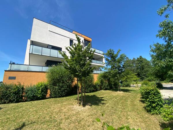 Appartement  en attique 4 pièces dernier étage à vendre à Cernay, grand standing et calme