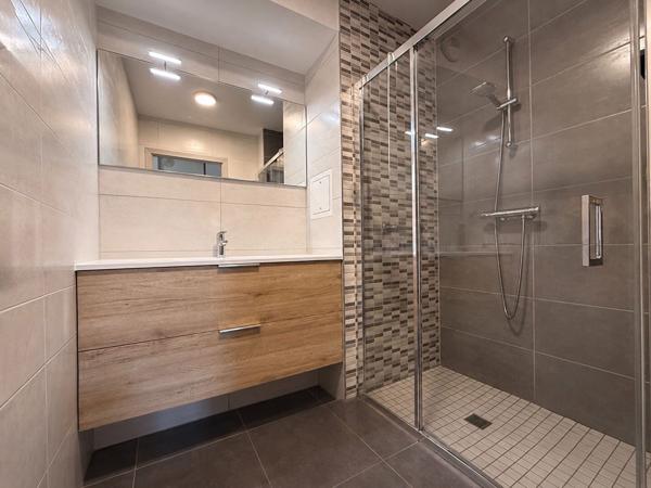 Appartement  en attique 4 pièces dernier étage à vendre à Cernay, grand standing et calme