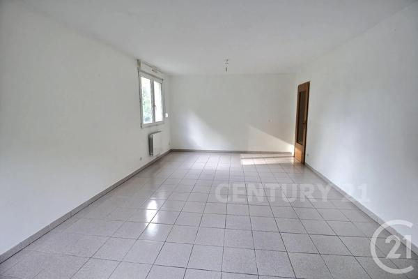 Appartement F4 à vendre  4 pièces - 77,76 m 2   ST AVOLD  - 57