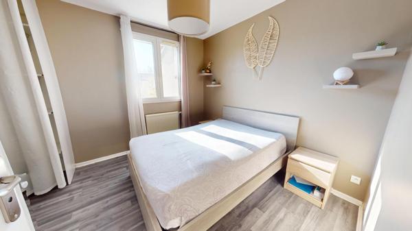 Maison mitoyenne T4 – 92 m² – Jardin, garage et terrasse