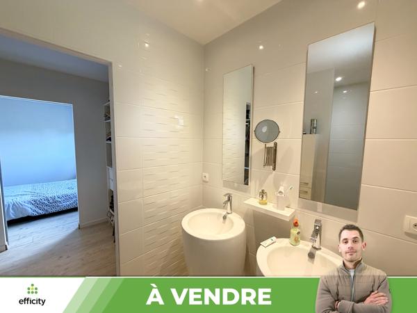 Maison
         8 pièces
        - 230 m² 370 000 € *