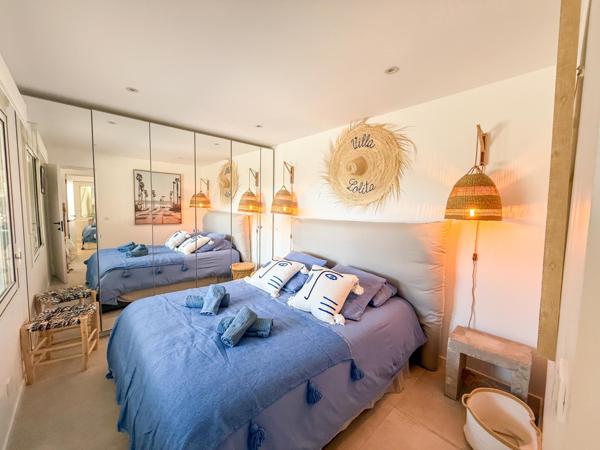 Maison à vendre  7 pièces - 190 m2 LA CROIX VALMER - 83